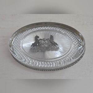 Meadow Mountain Arlington Racecourse Horse Paperweight